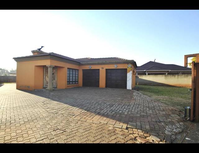 4 BEDROOM HOUSE FOR SALE IN DAWN PARK